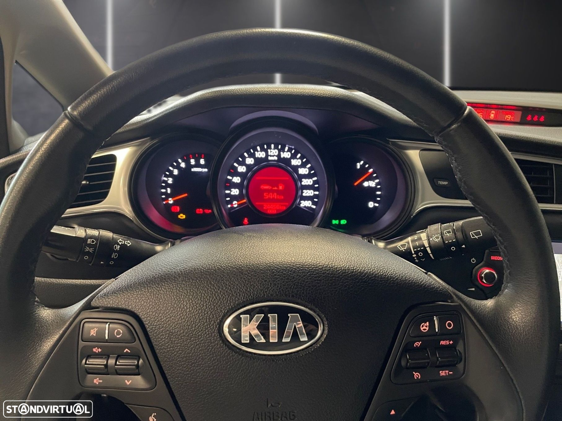 Kia Ceed SW 1.4 CRDi Nav Line - 12