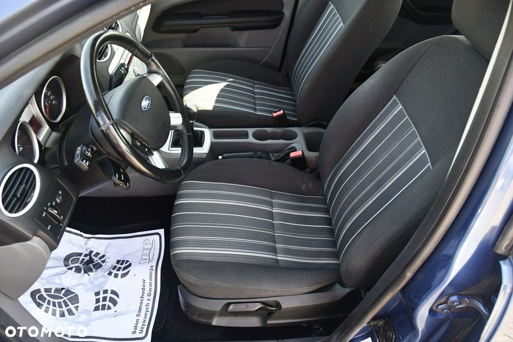 Ford Focus - 14
