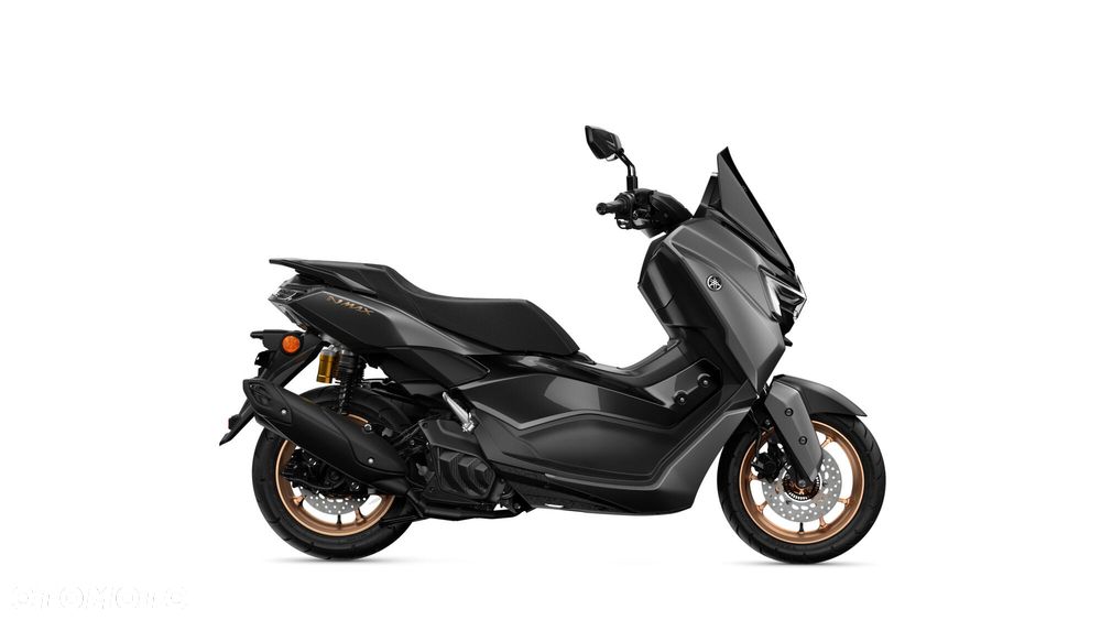 Yamaha NMAX - 4