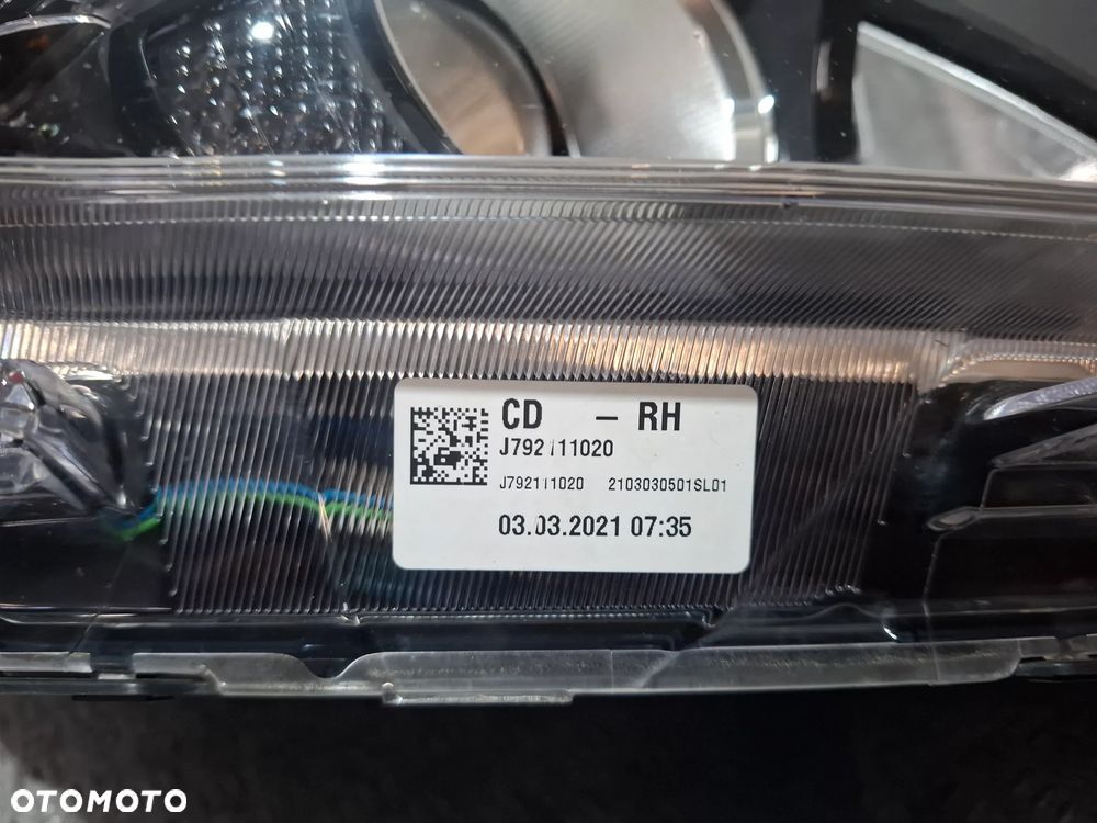 Lampa prawy przód przednia Kia Ceed III soczewka 18-21 nr 92102J7050 - 4
