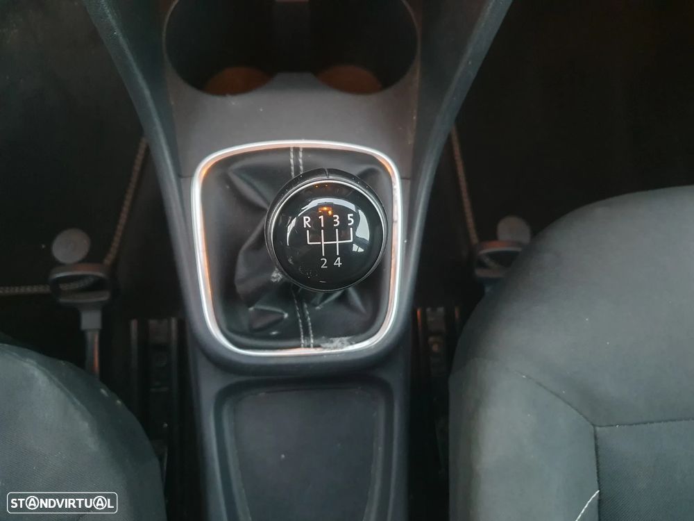 VW Polo 1.4 TDi Lounge - 37