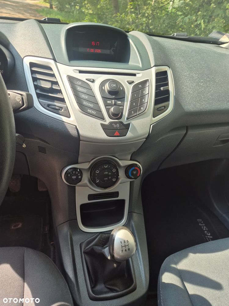 Ford Fiesta 1.25 Trend - 6