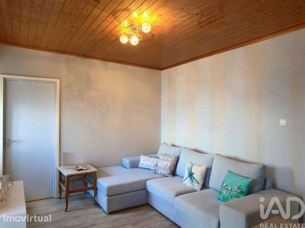 Moradia isolada T1 em São João de 63 m2 - Grande imagem: 3/14