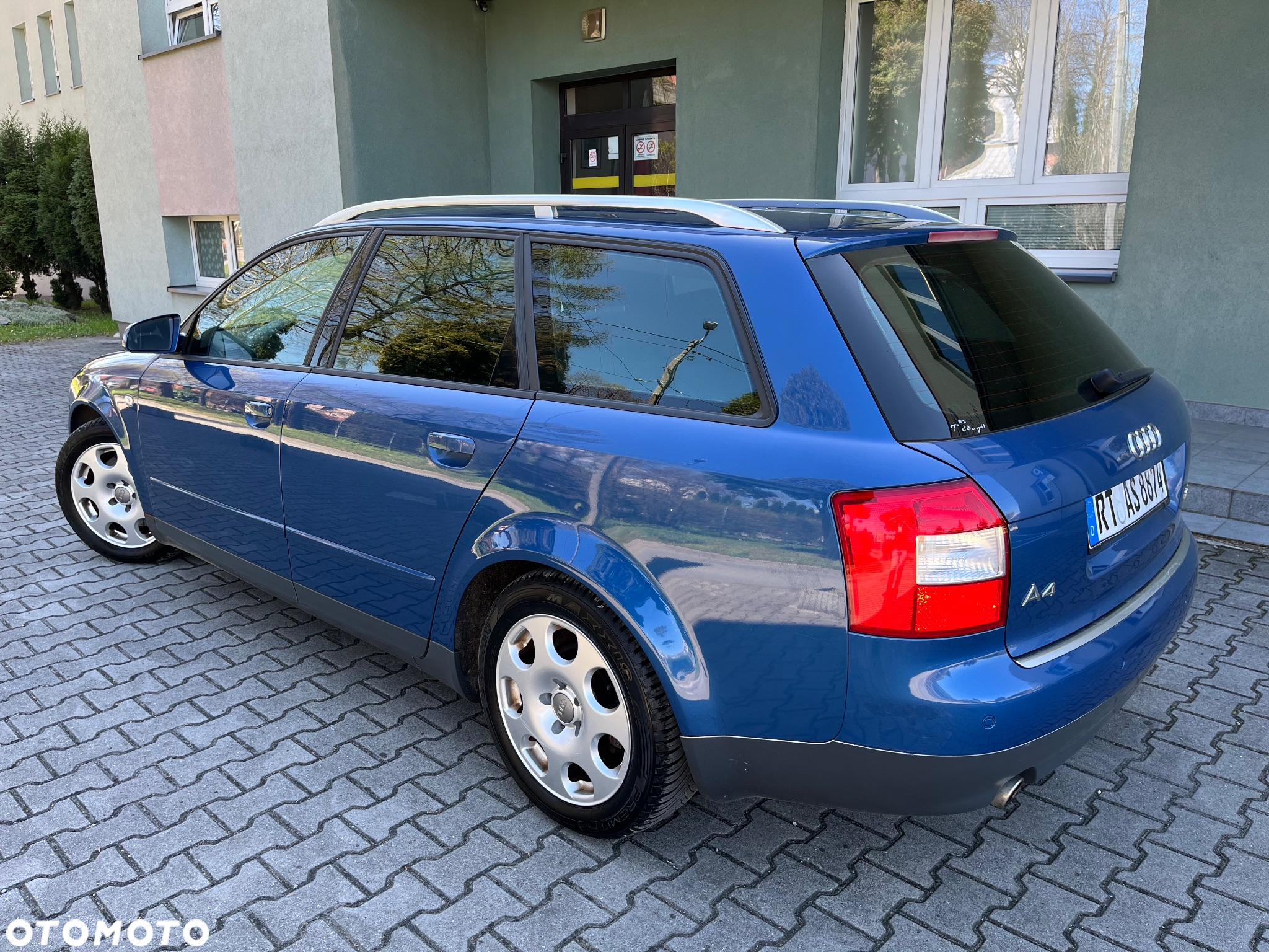 Audi A4 Avant 1.8T - 12