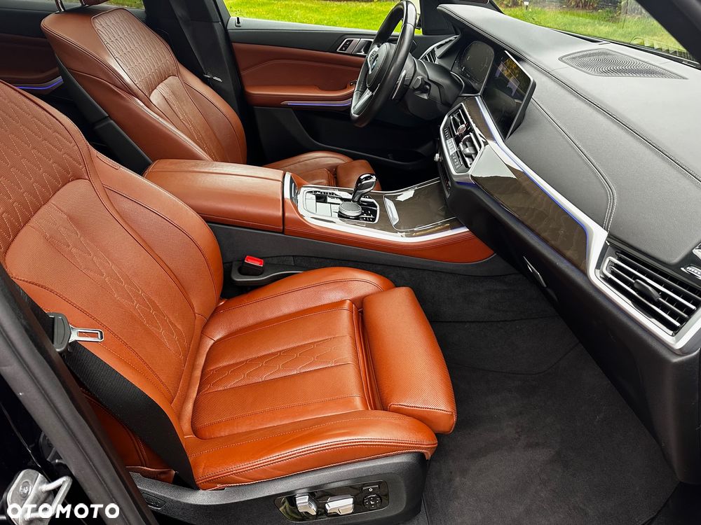 BMW X5 xDrive40i - 14