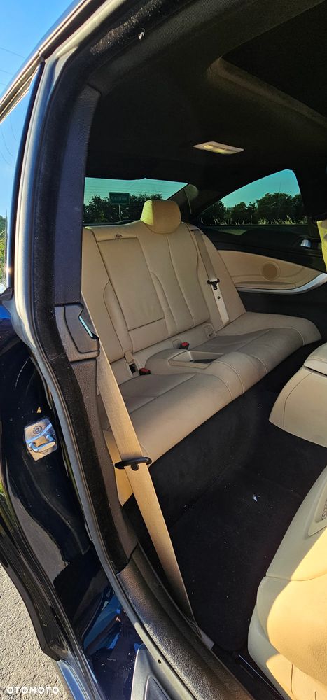 BMW Seria 4 435i Coupe M Sport - 6