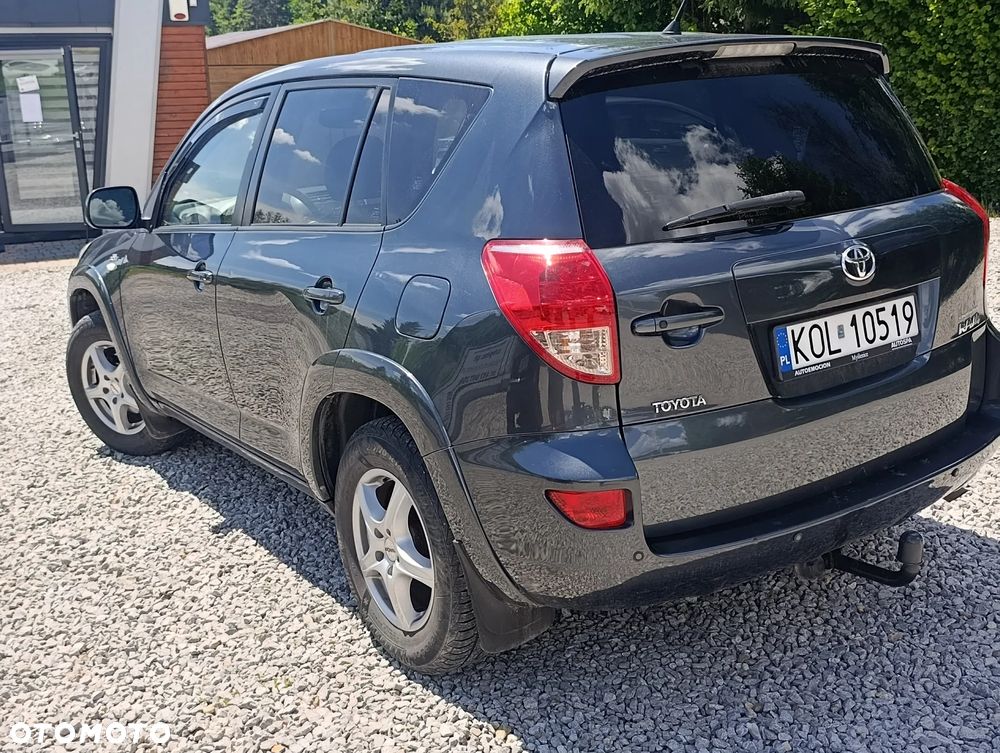 Toyota RAV4 2.2 D-CAT 4x4 Executive - 4