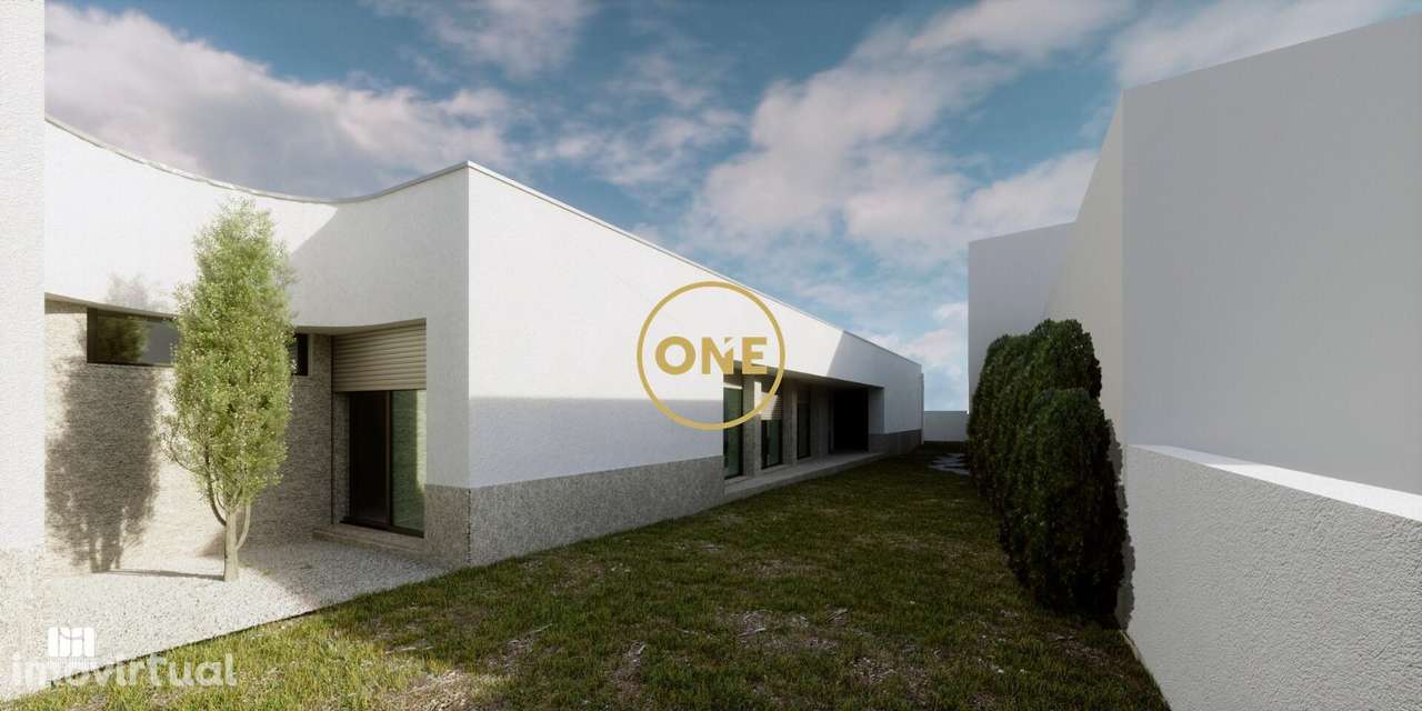 T3 Térreas em Landim 200 m2 úteis | Garagem dupla - Grande imagem: 2/24