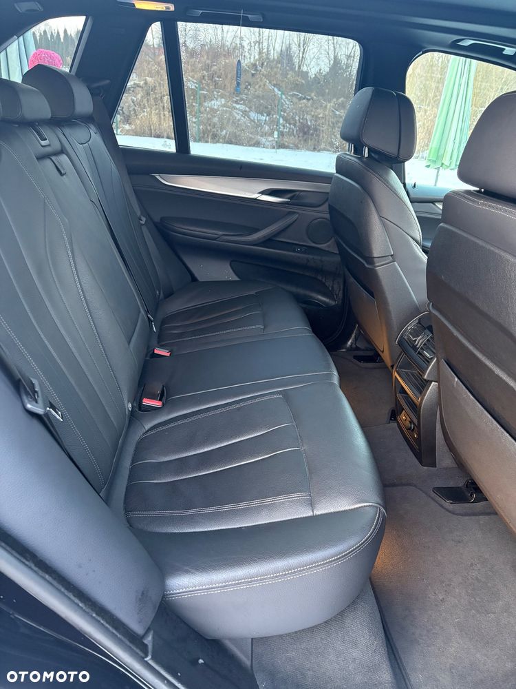 BMW X5 xDrive30d - 29