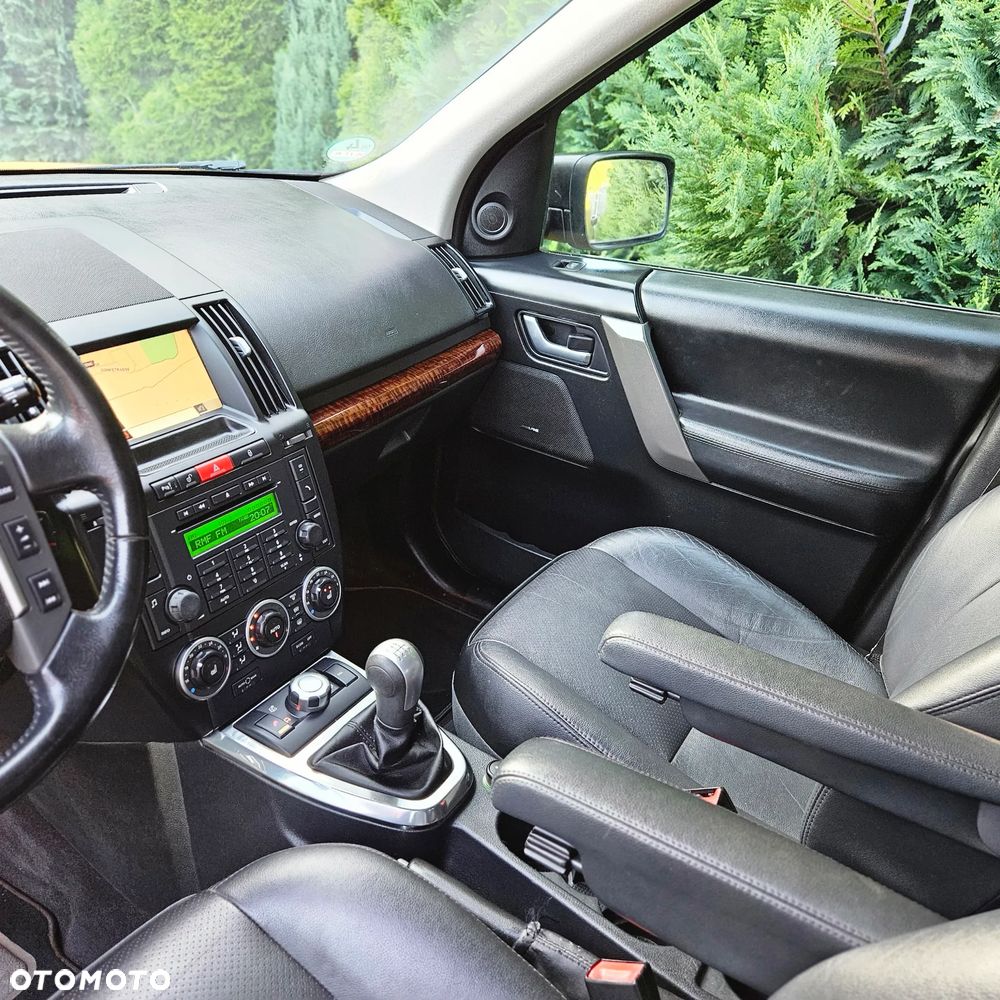 Land Rover Freelander TD4_e HSE - 32
