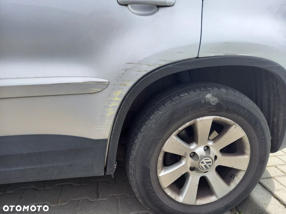 Volkswagen Tiguan 2.0 TDI DPF 4Motion Track & Field - 20
