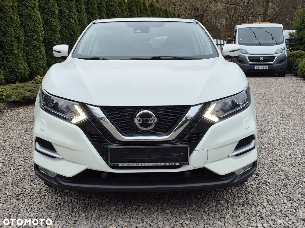 Nissan Qashqai 1.3 DIG-T ZAMA - 3
