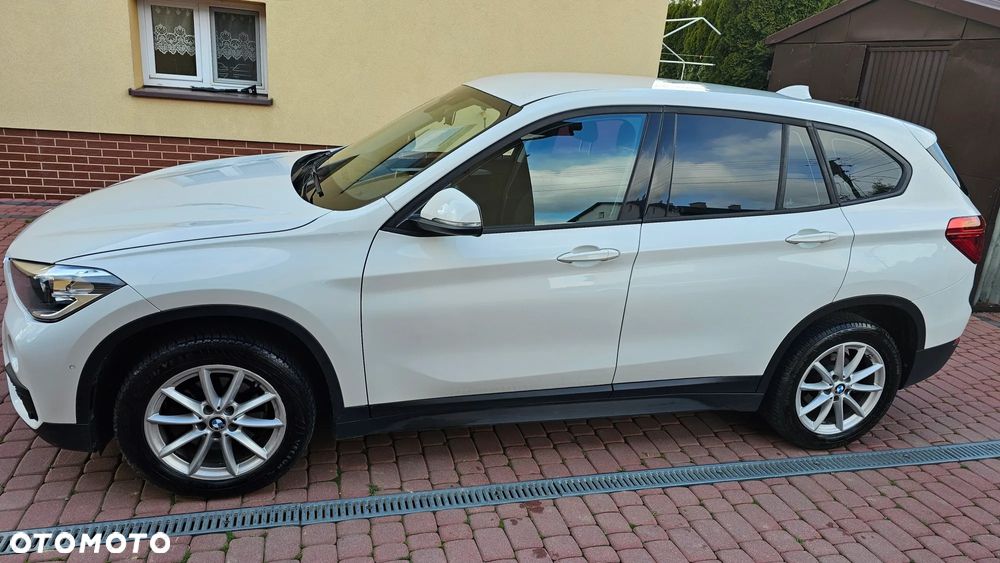 BMW X1 sDrive18d Advantage - 13