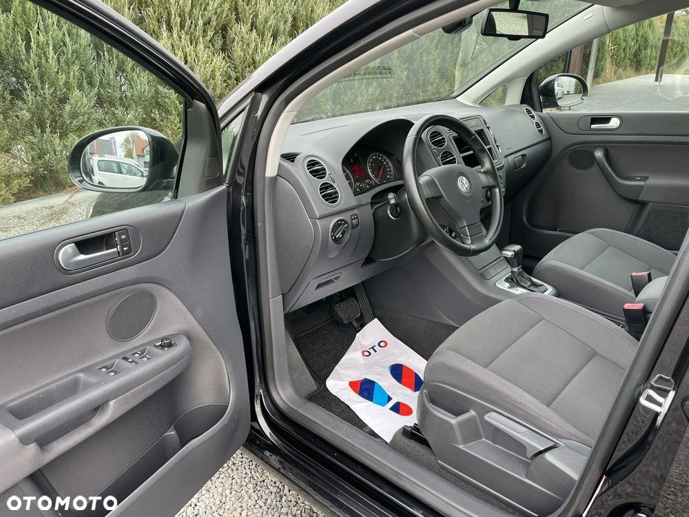 Volkswagen Golf Plus - 18
