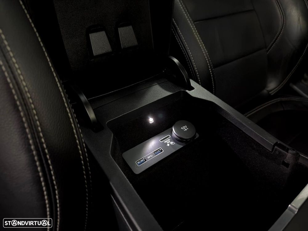 Jaguar E-Pace 2.0 i4D R-Dynamic S - 34