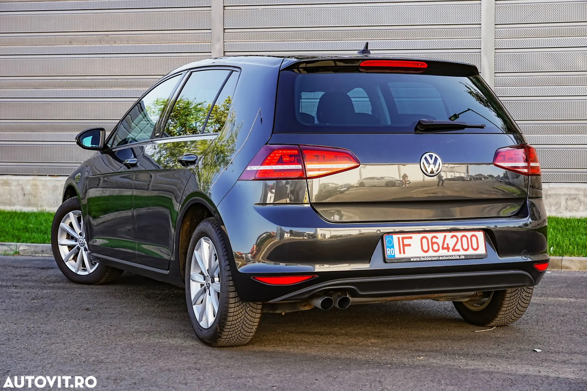 Volkswagen Golf 2.0 TDI (BlueMotion Technology) DSG Comfortline - 23