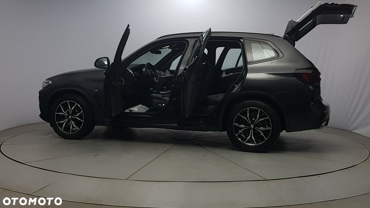 BMW X3 - 11
