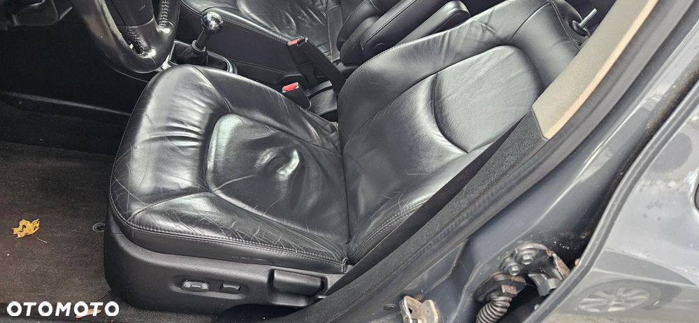 Fotel kierowcy pasażera kanapa tylna skóra skórzane Chevrolet HHR 2008r Europa - 1