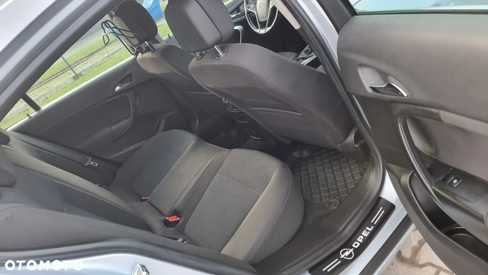 Opel Insignia 2.0 CDTI EcoFLEX S&S - 13