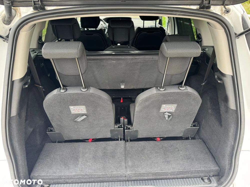 Citroën C4 Grand Picasso - 15
