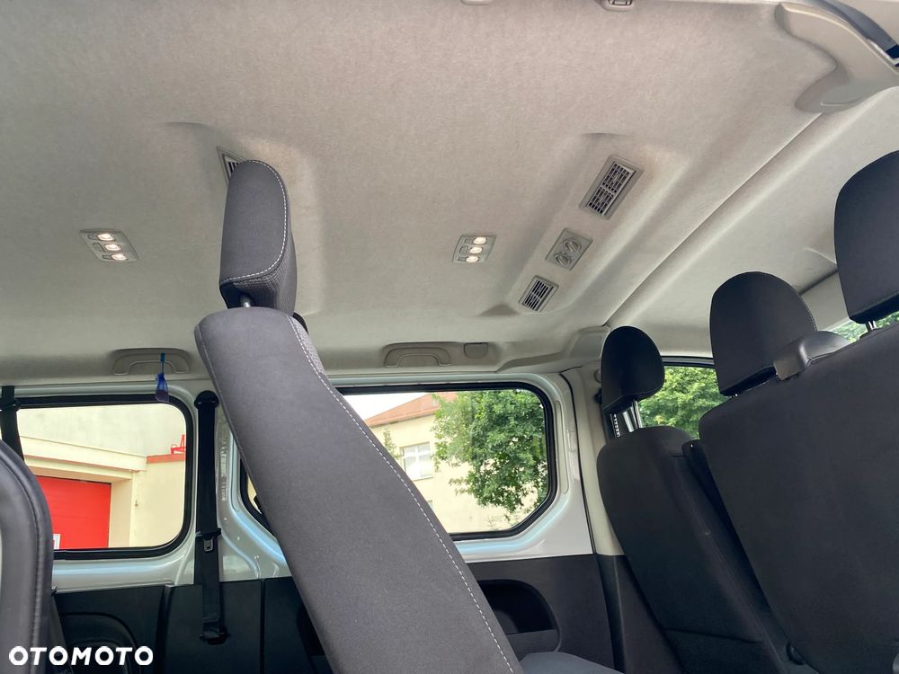 Renault Trafic Kombi 2.0 L2 Pack Clim - 11