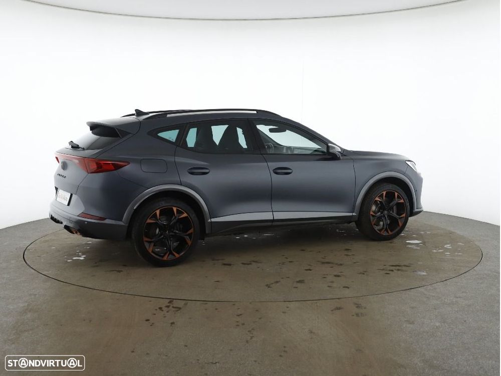 Cupra Formentor 1.4 e-Hybrid DSG VZ - 11