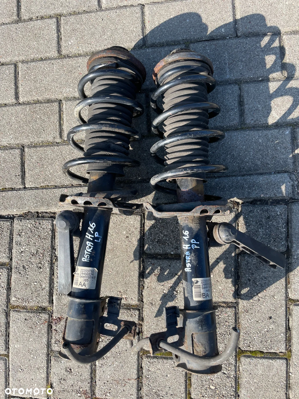 AMORTYZATOR SPRĘŻYNA przód Opel Astra H Zafira B 1,4 1,6 04-10