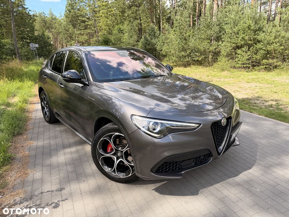 Alfa Romeo Stelvio - 4