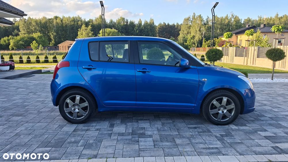 Suzuki Swift - 5