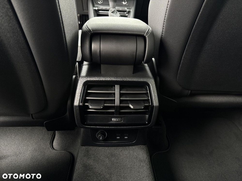 Audi Q3 Sportback - 26