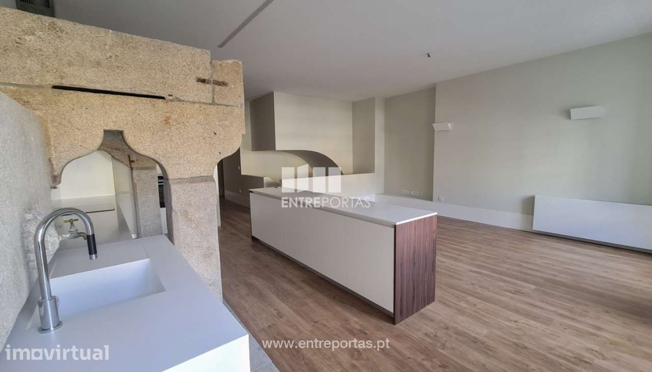 Venda de Apartamento T3 duplex, Centro da Cidade, Viana do Castelo. - Grande imagem: 3/35
