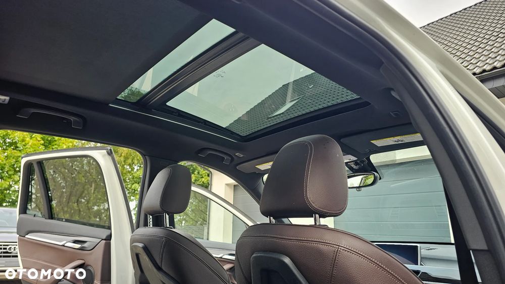 BMW X1 xDrive28i - 9