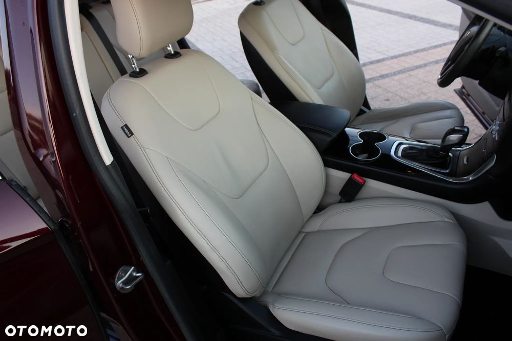 Ford Edge - 27