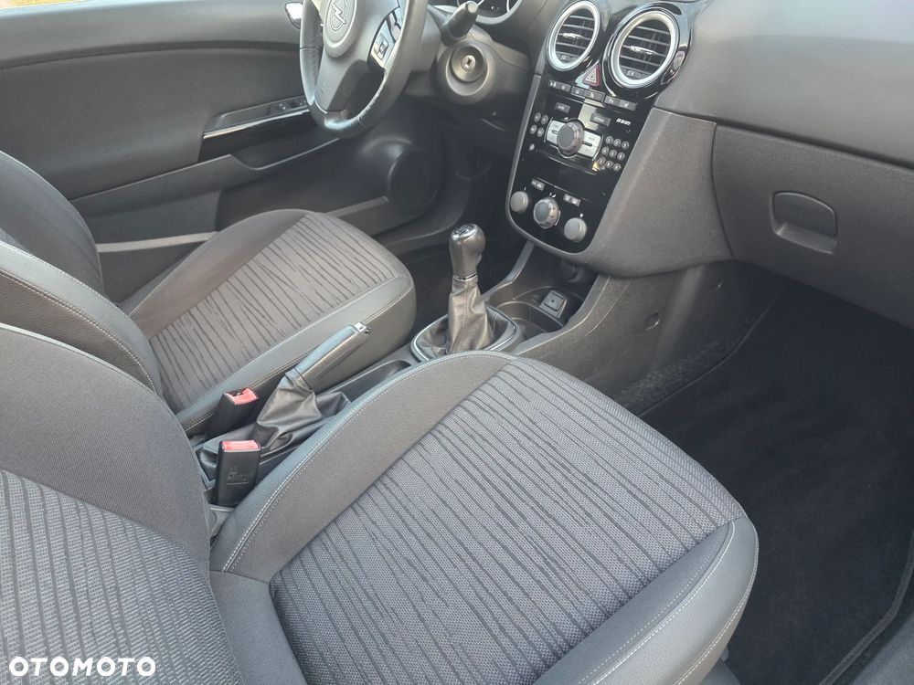 Opel Corsa - 13