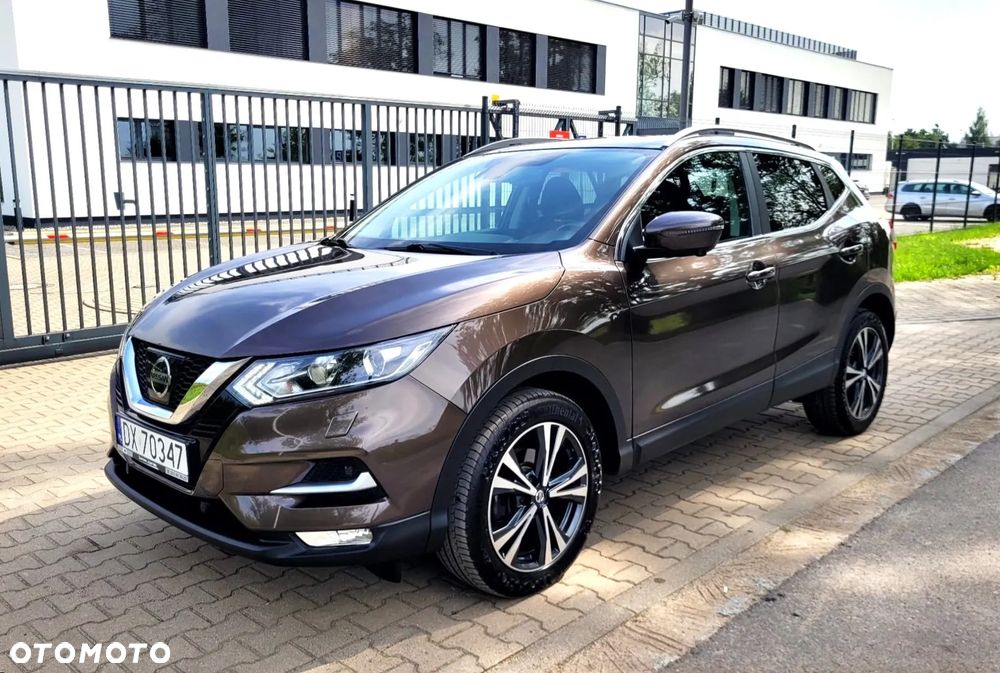 Nissan Qashqai 1.2 DIG-T N-Connecta Xtronic EU6 - 9