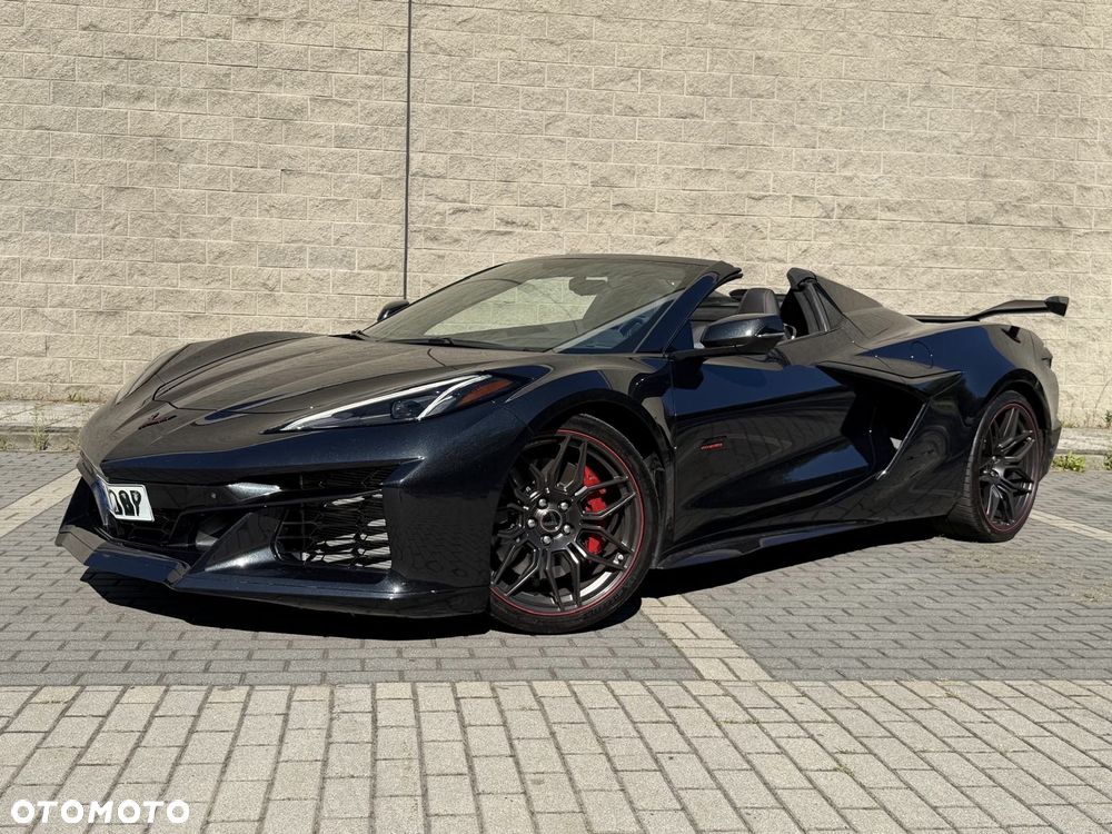 Chevrolet Corvette - 14