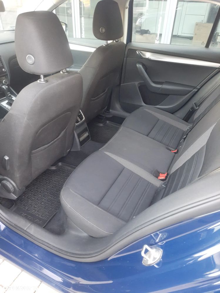 Skoda Octavia 2.0 TDI Ambition DSG EU6 - 12