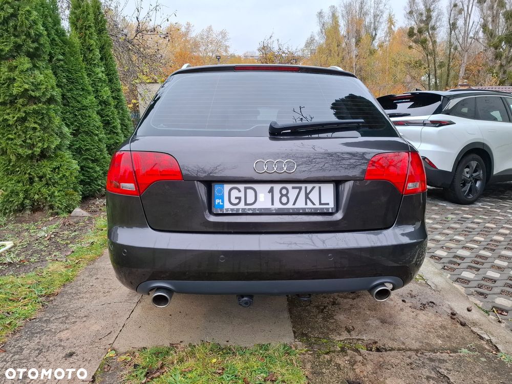 Audi A4 Avant - 5