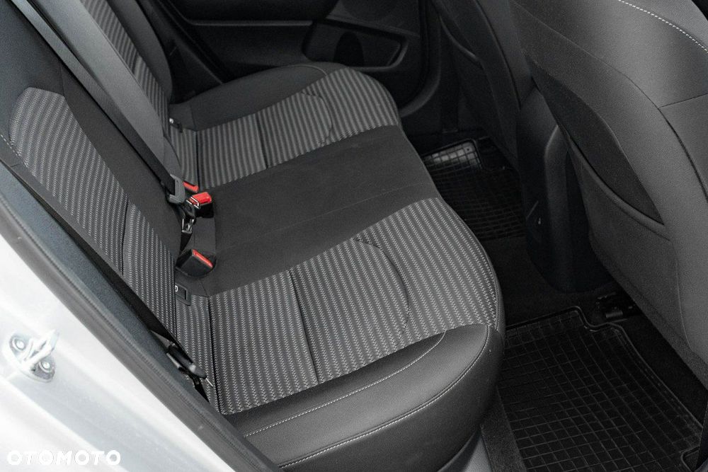 Kia Ceed 1.5 T-GDI M DCT - 25