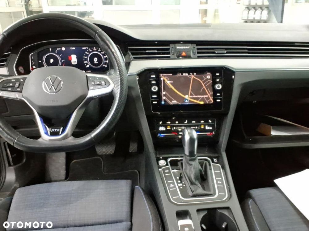 Volkswagen Passat Variant - 3