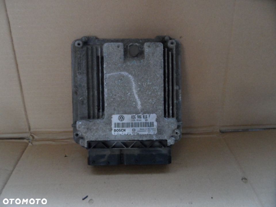 KOMPUTER SILNIKA OCTAVIA II 2.0 TDI 03G90601F - 1
