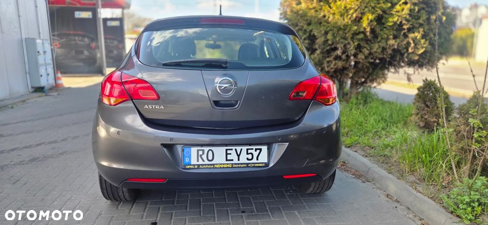 Opel Astra 1.6 Active - 14