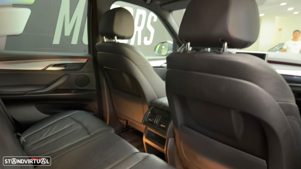 BMW X5 25 d sDrive Comfort 7L - 42