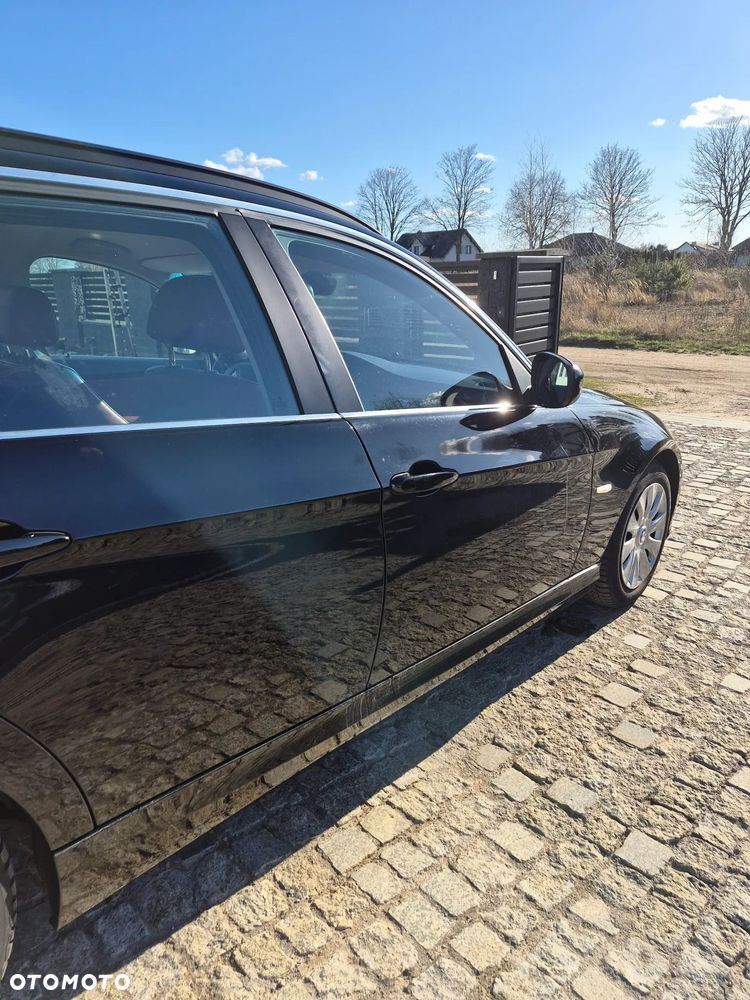 BMW Seria 3 318i Edition Exclusive - 11