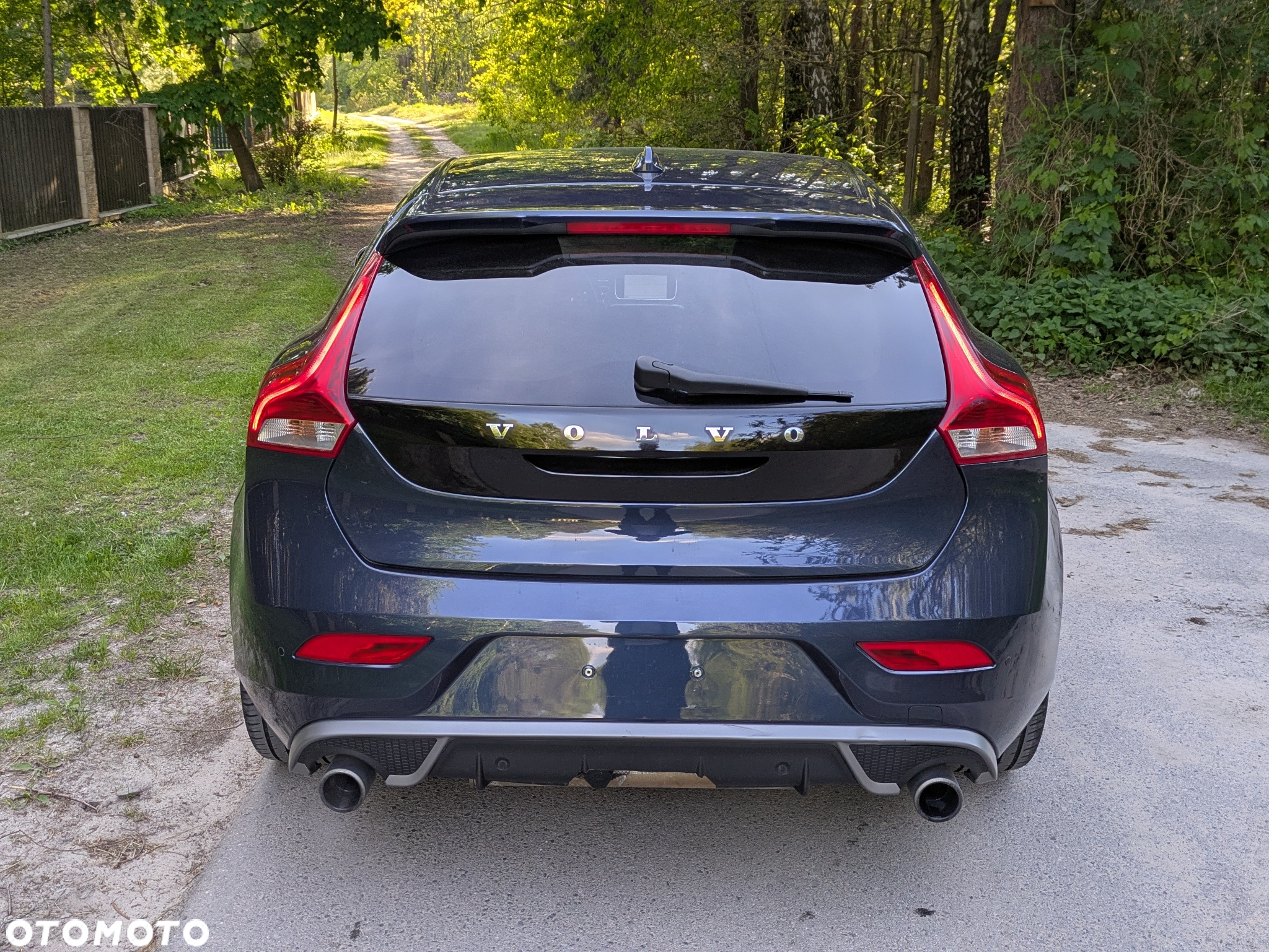Volvo V40 T5 Geartronic R Design - 9