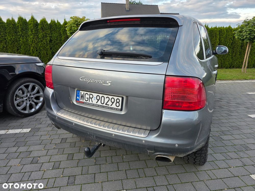 Porsche Cayenne - 13