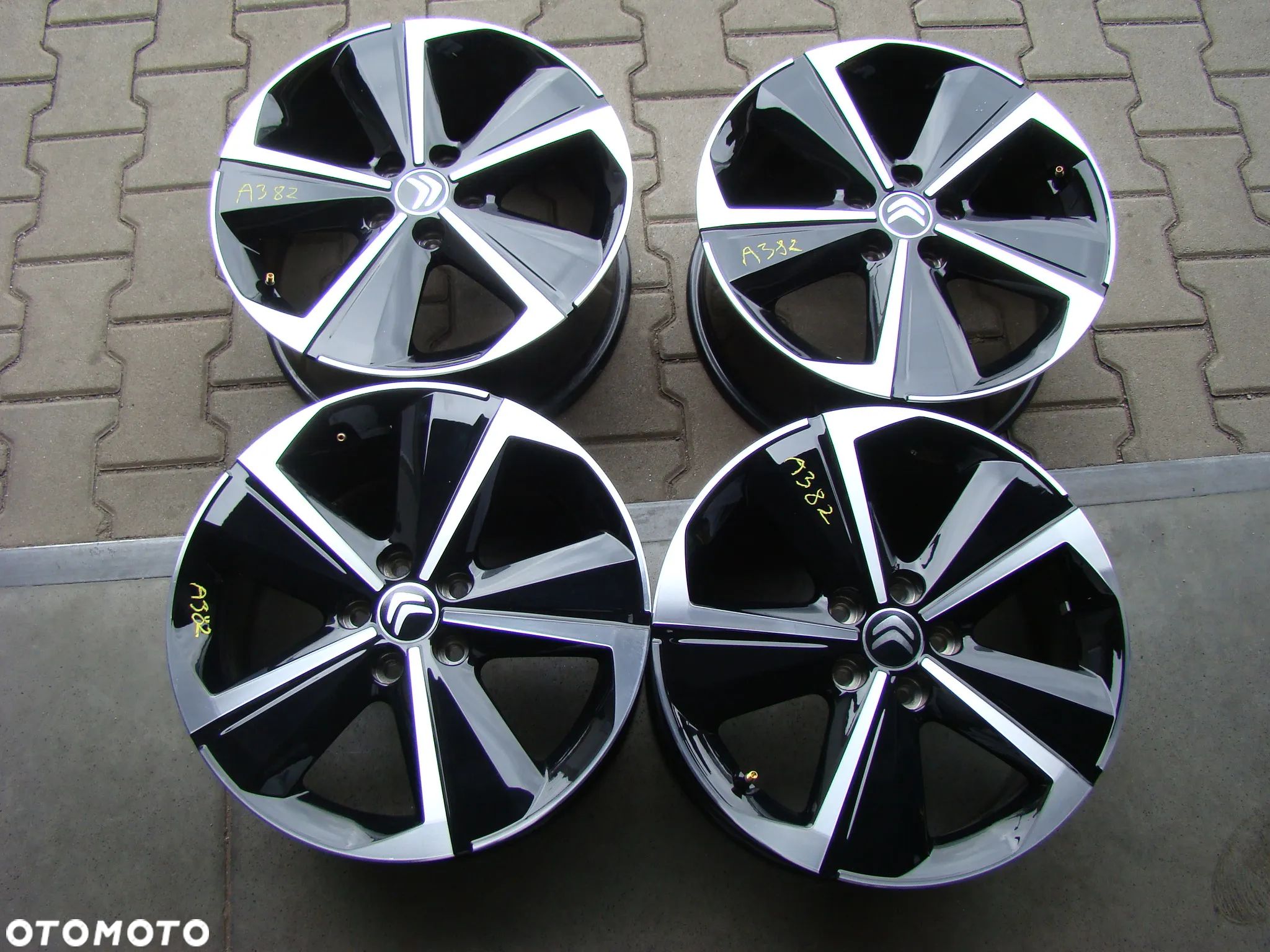 a382 5x108 Citroen Berlingo C5 Aircross C5 X C4 Grand Picasso 7,5jx17 et44 - 1