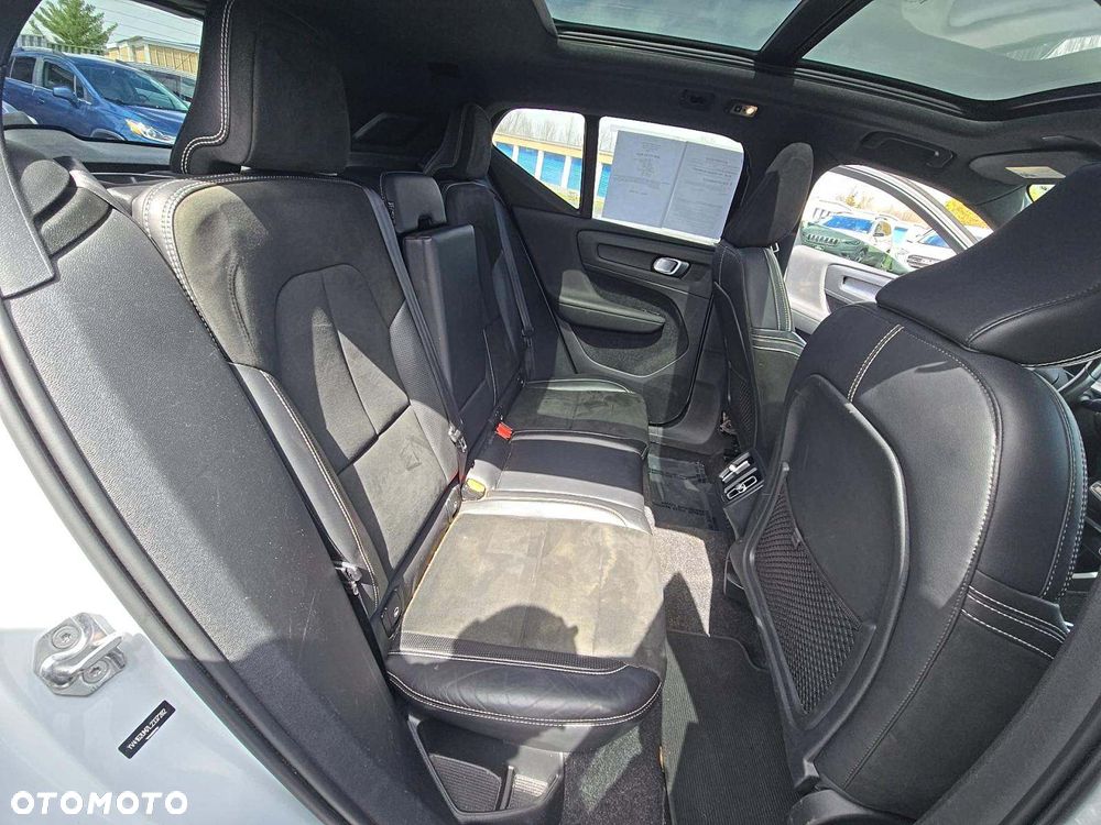 Volvo XC 40 T5 AWD R-Design - 15