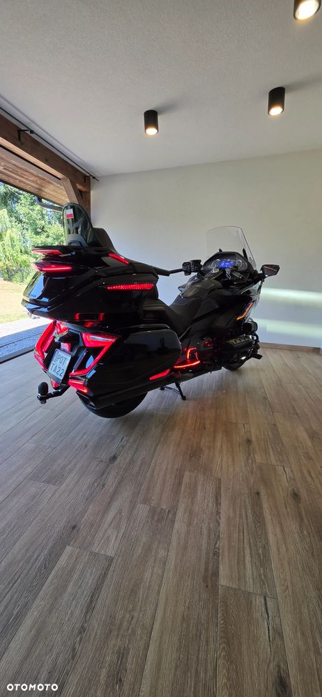Honda GL - 6