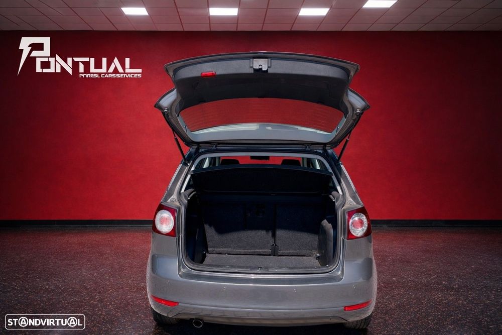 VW Golf Plus 1.6 TDi DPF Highline - 9